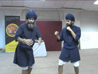 Sanatan Shastar Vidiya - Platha Kampfkunst aus Indien