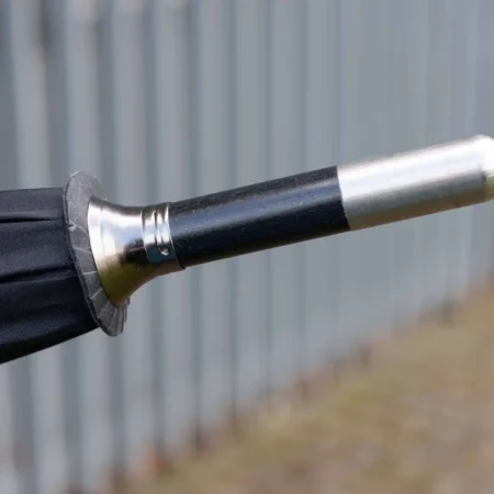 Sicherheitsschirm Standard – Metallspitze