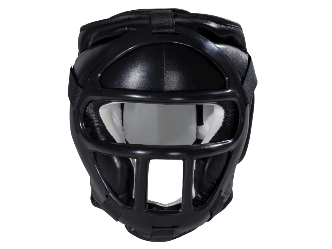 Kwon clubline kopfschutz mit Maske schwarz - Vorderansicht