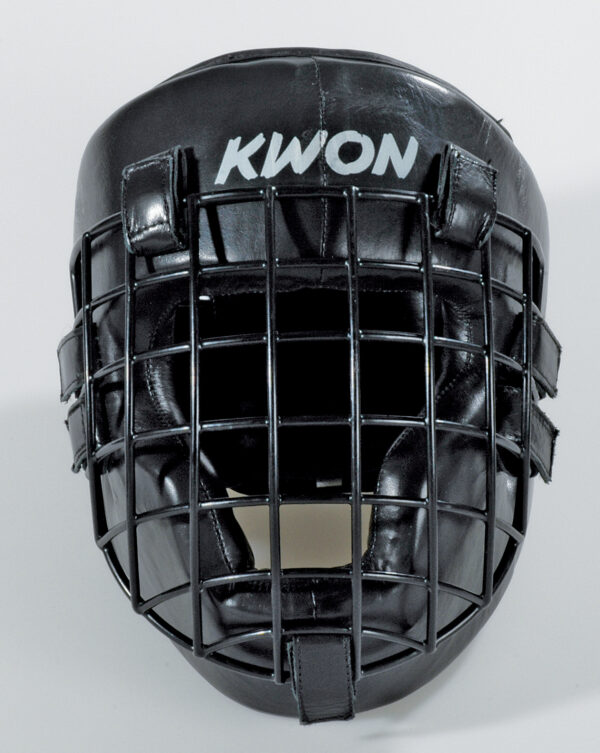 KWON Kopfschutz mit Eisengitter schwarz - Vorderansicht