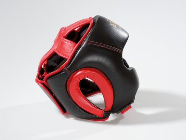 KWON Professional Boxing Sparring Kopfschutz schwarz-rot - Seitenansicht rechts