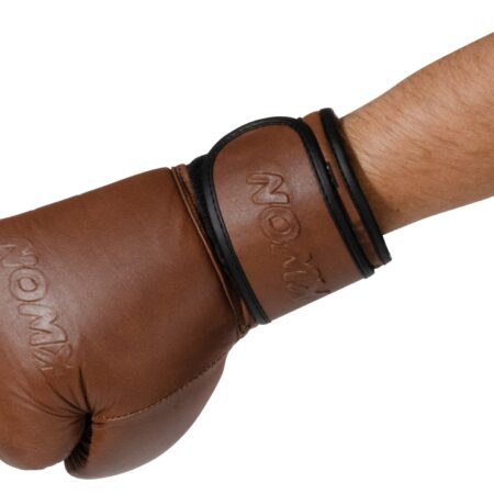 Kwon Boxhandschuhe knocking braun - Ansicht seitlich oben
