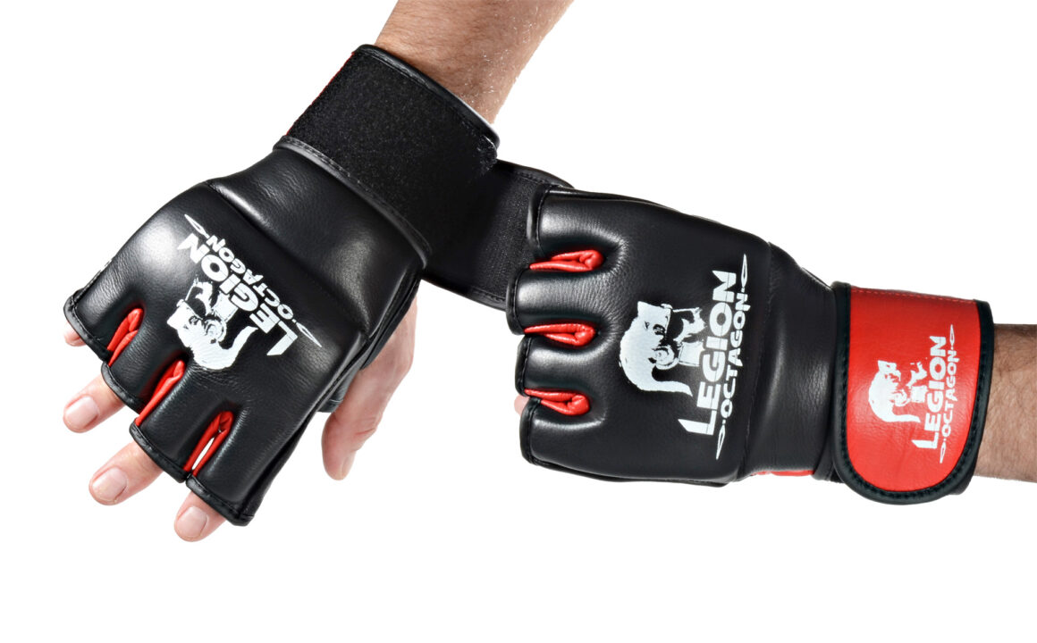 Legion Octagon MMA Handschuhe Fight schwarz-rot- Ansicht Paar Klettverschluß schließen