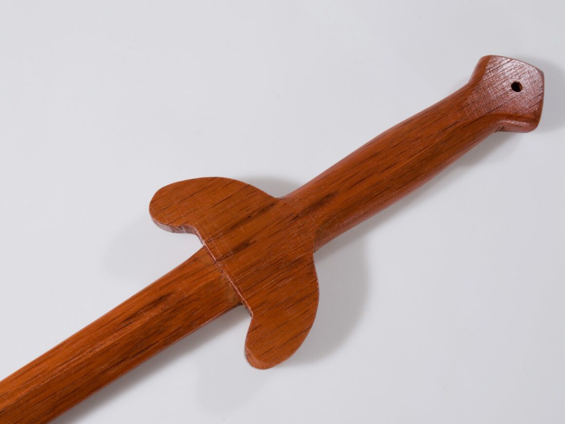 Kwon Tai Chi Schwerz Holz ca. 85 cm braun - Nahaufnahme Griff