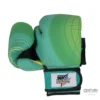 Century Tae Bo Nation waschbare Boxhandschuhe Green Hue - Rückhand liegt auf Innenhandschuh seitlich
