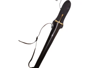 Battle Merchant Schwerttasche aus schwarzem Leder - Ansicht geöffnet mit Schwert