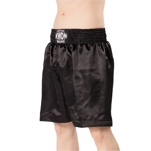 Kwon Professional Boxing Box Shorts Ansicht aller Farben schwarz - Vorderansicht seitlich an Kampfsportler