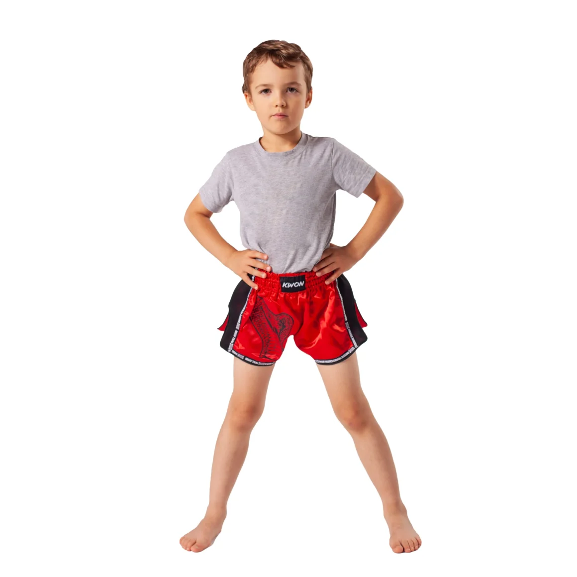 Kwon Kinder Thai Box Shorts rot - Vorderansicht an Kind