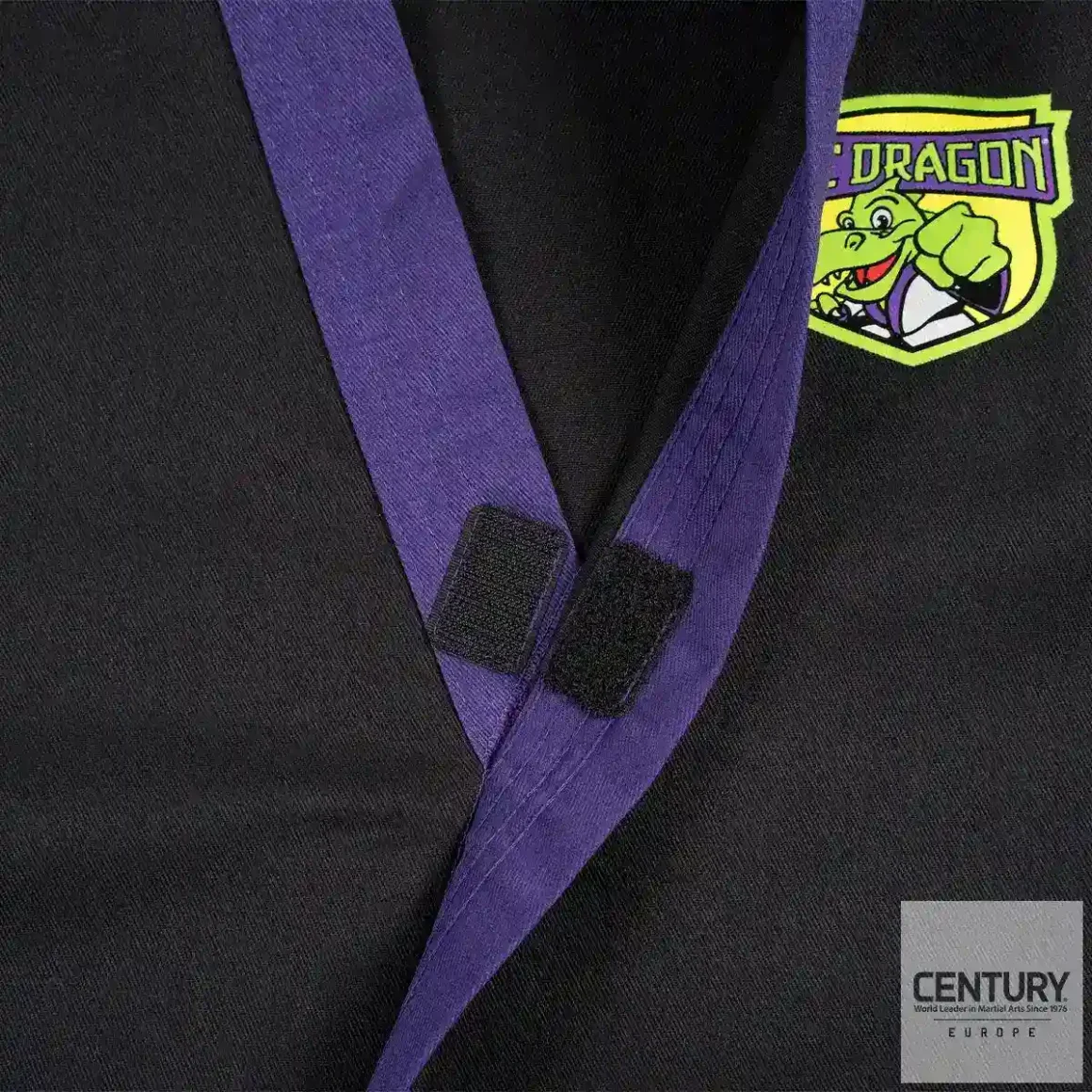 Century Lil Dragon Uniform schwarz - Jacke Klettverschluss Nahaufnahme