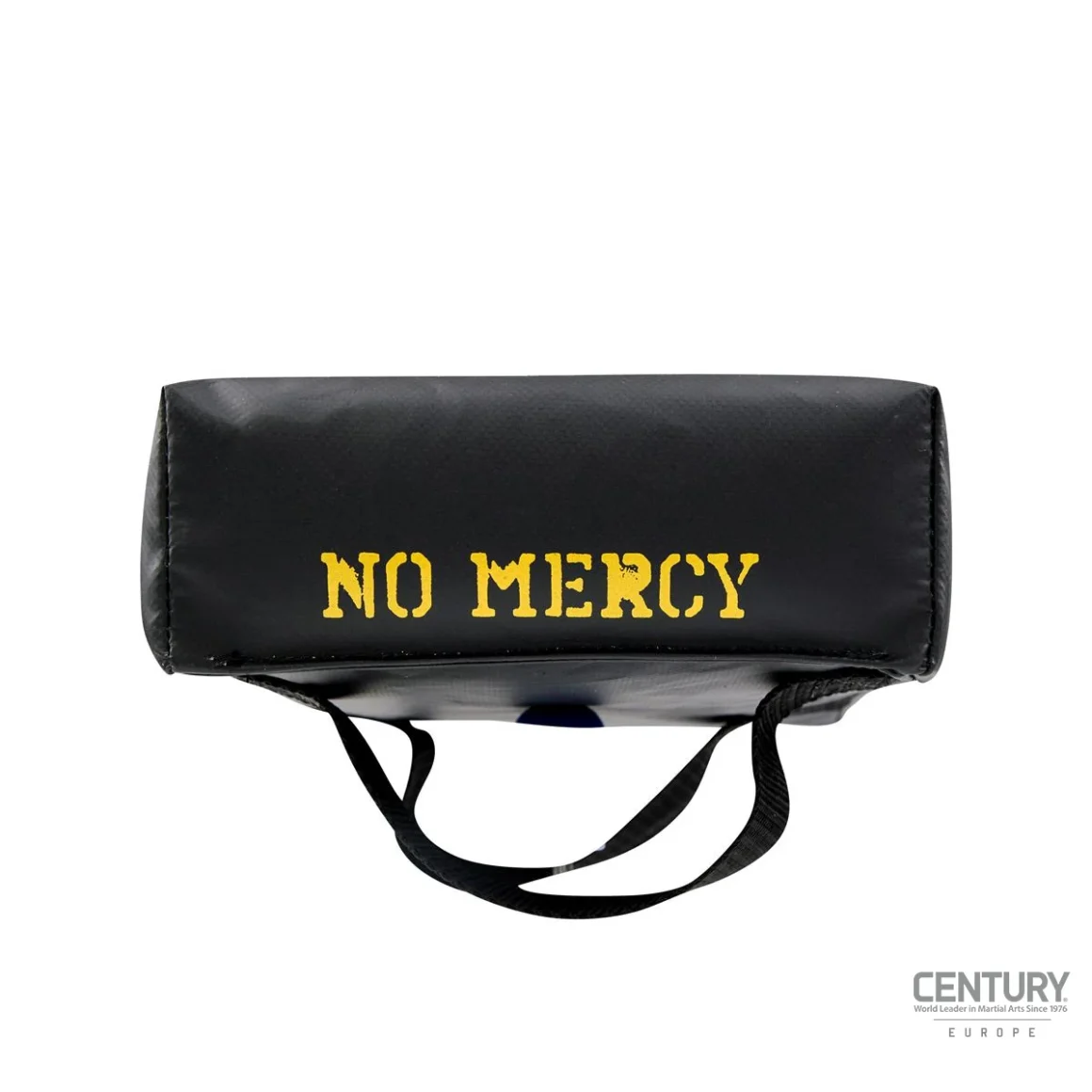 Cobra Kai quadratische Handpratze schwarz no mercy Schriftzug - Unteransicht