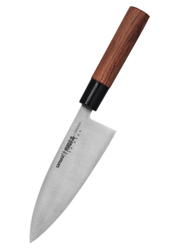Samura Okinawa Deba Küchenmesser 170 mm braun schwarzer Griff - Klinge nach unten links gerichtet, auf einem weißen Hintergrund